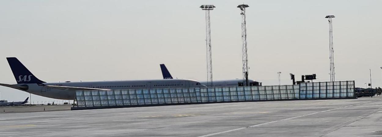 丹麥哥本哈根機(jī)場導(dǎo)流墻